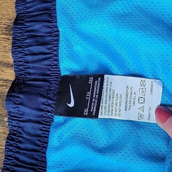 Nike Blue Geometrical Men Swim Trunks Sporty Lined Side Pockets Strings Vintage - Picture 3 of 16